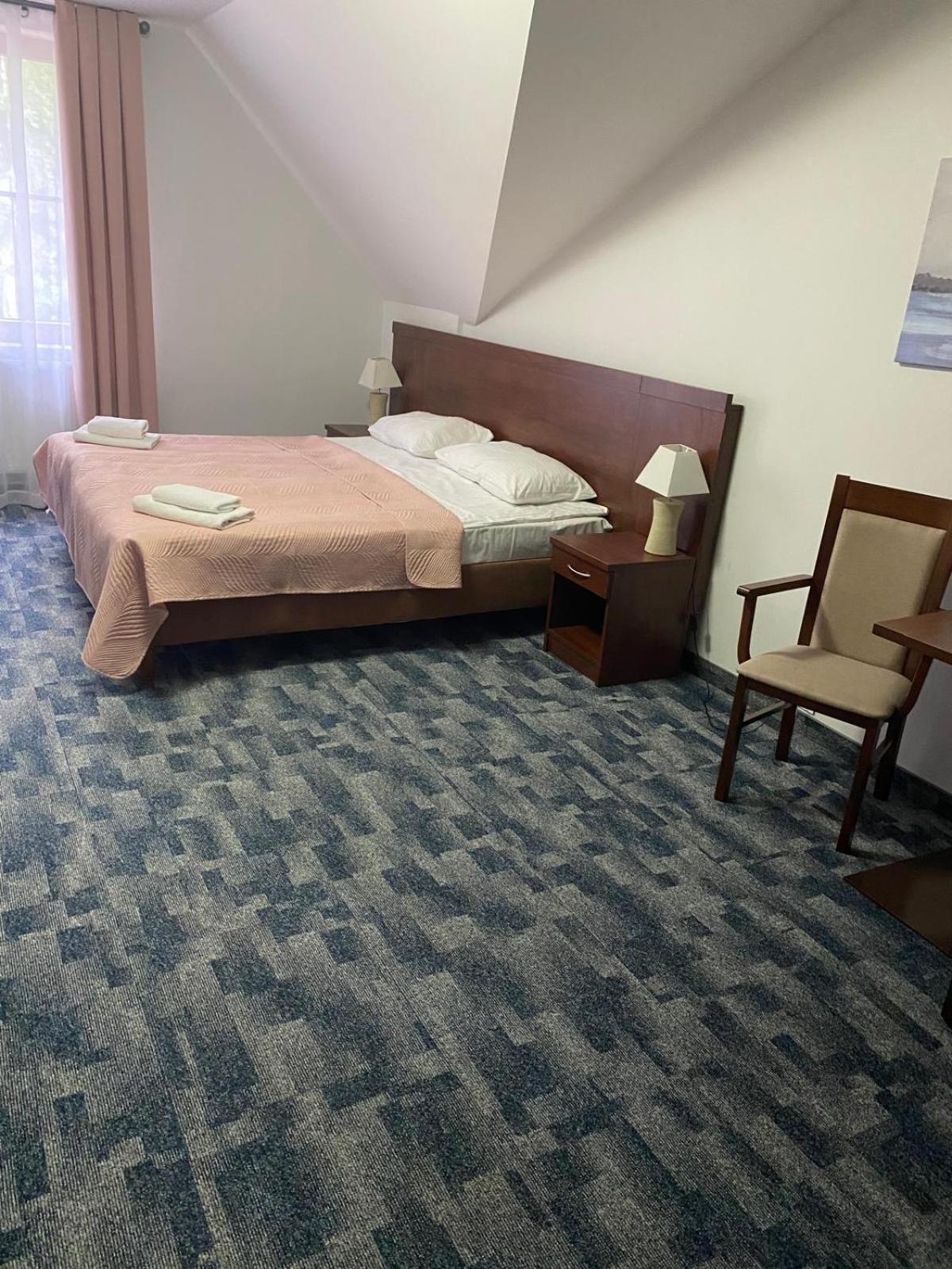 Hotel Restauracja Cztery Pory Roku Orneta Eksteriør billede